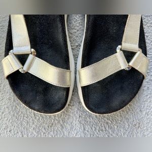 Hogan leather sandal